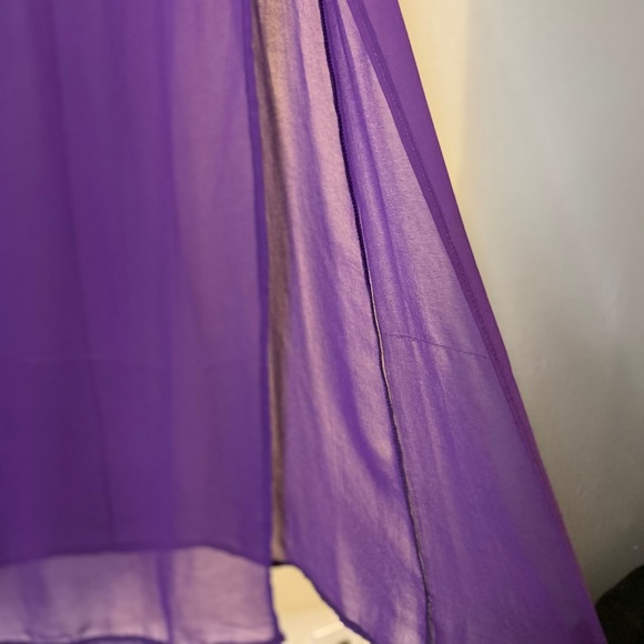 One of a Kind Strapless Floor Length Dress - Picture 4 of 4